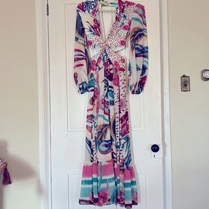 Brand new PatBo Flora Plunge Maxi dress size Medium